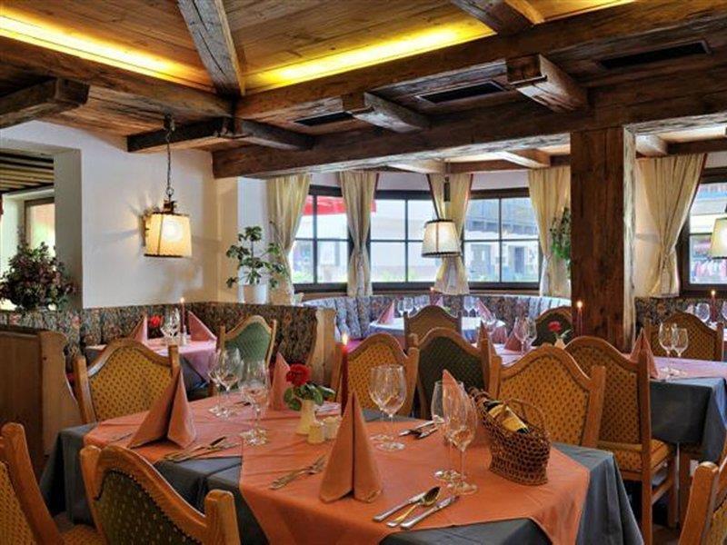 Bergwell-Hotel Dorfschmiede Sankt Johann in Tirol Ngoại thất bức ảnh